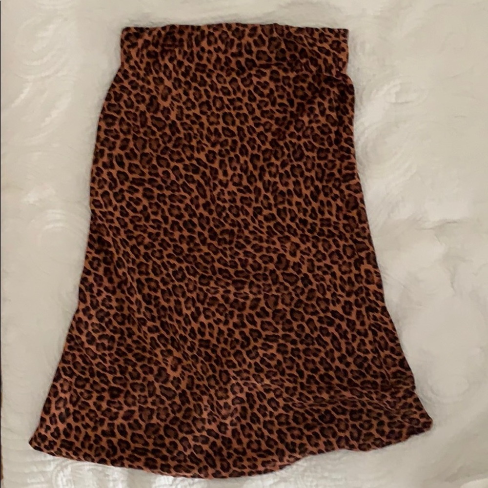 Final Touch midi length leopard skirt